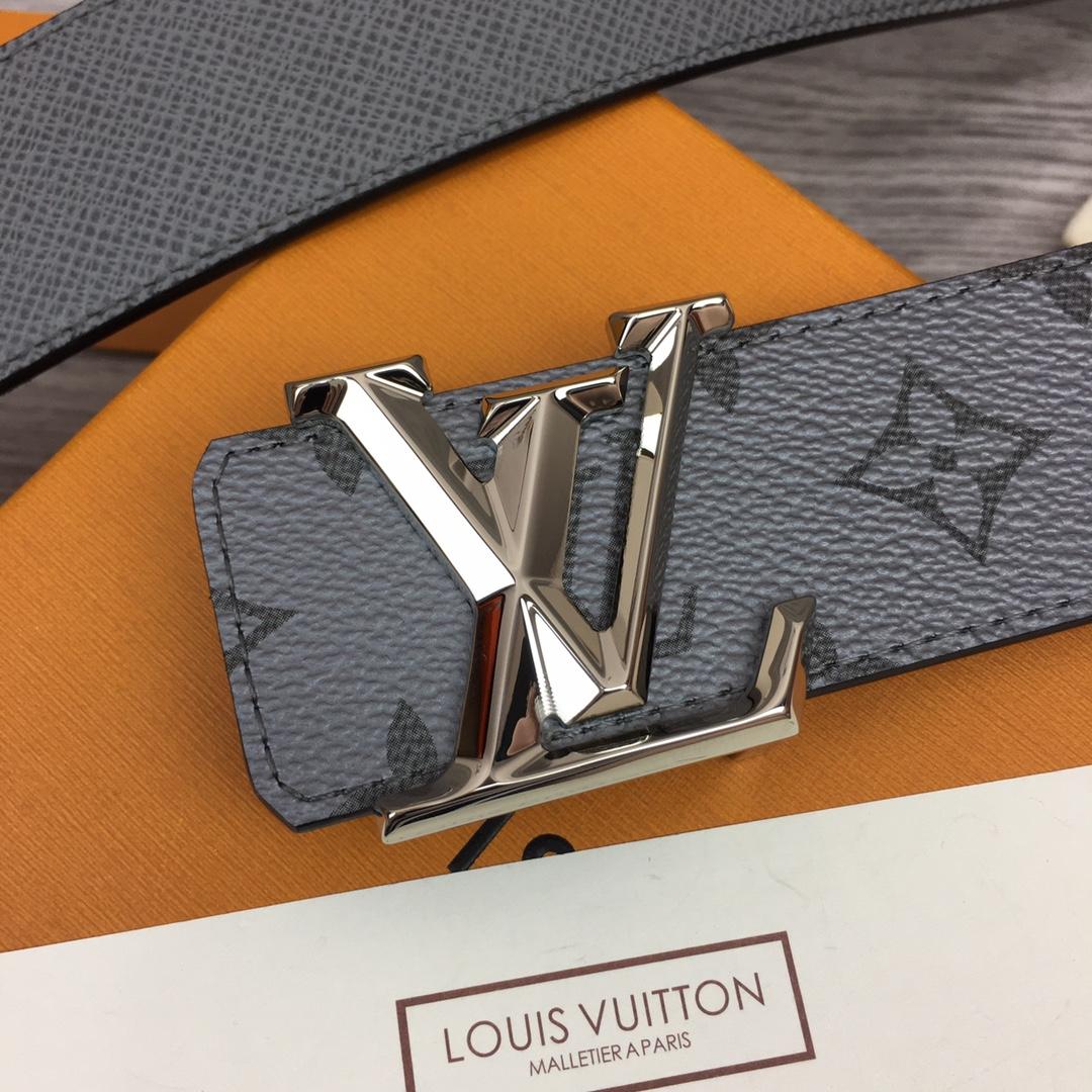 Louis Vuitton LV Pyramide 40mm Reversible - DopestKickz