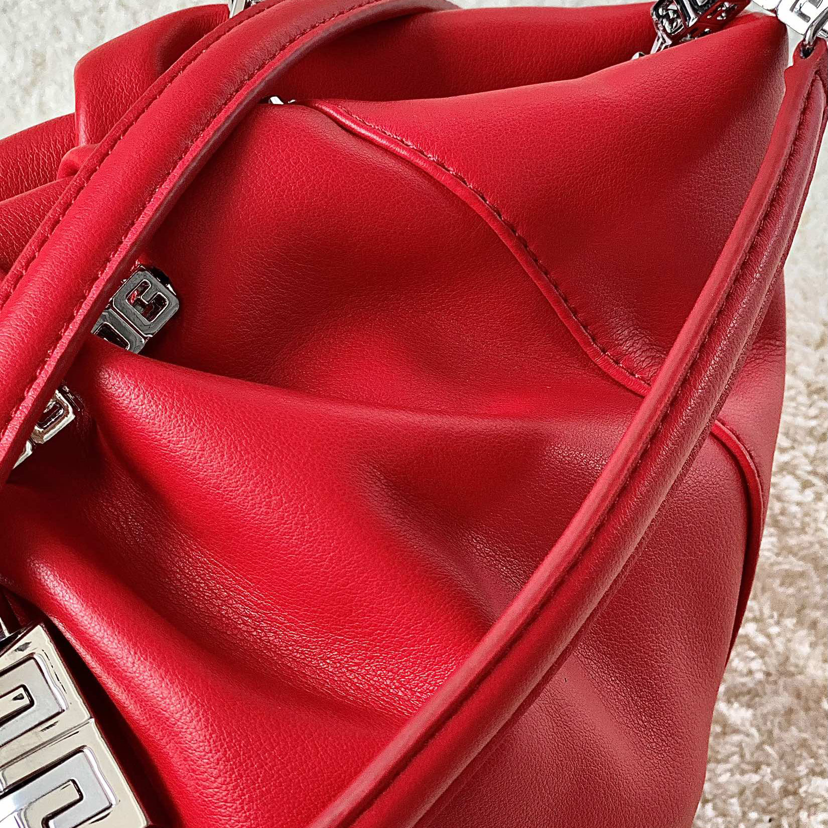 Givenchy Small Kenny Bag In Smooth Leather - Red(32-22-17cm) - DopestKickz