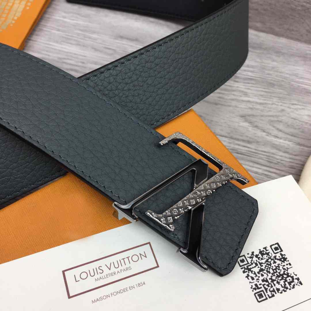 Louis Vuitton 40MM Reversible Belt - DopestKickz