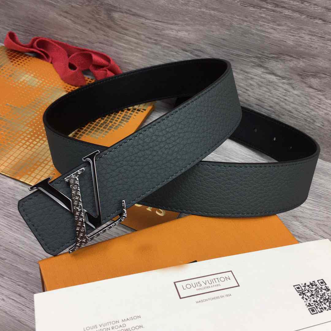 Louis Vuitton 40MM Reversible Belt - DopestKickz