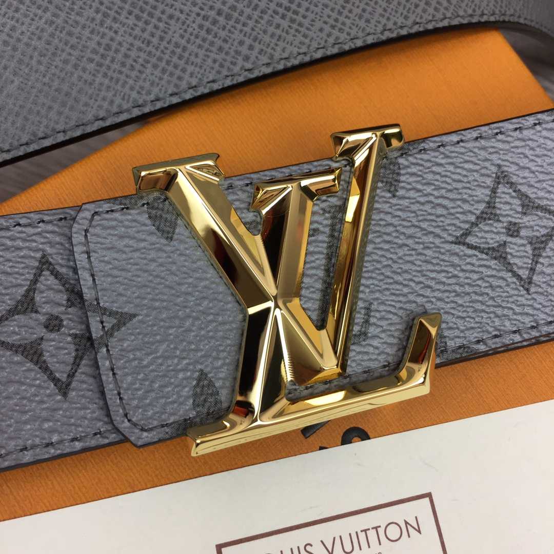Louis Vuitton LV Pyramide 40mm Reversible - DopestKickz