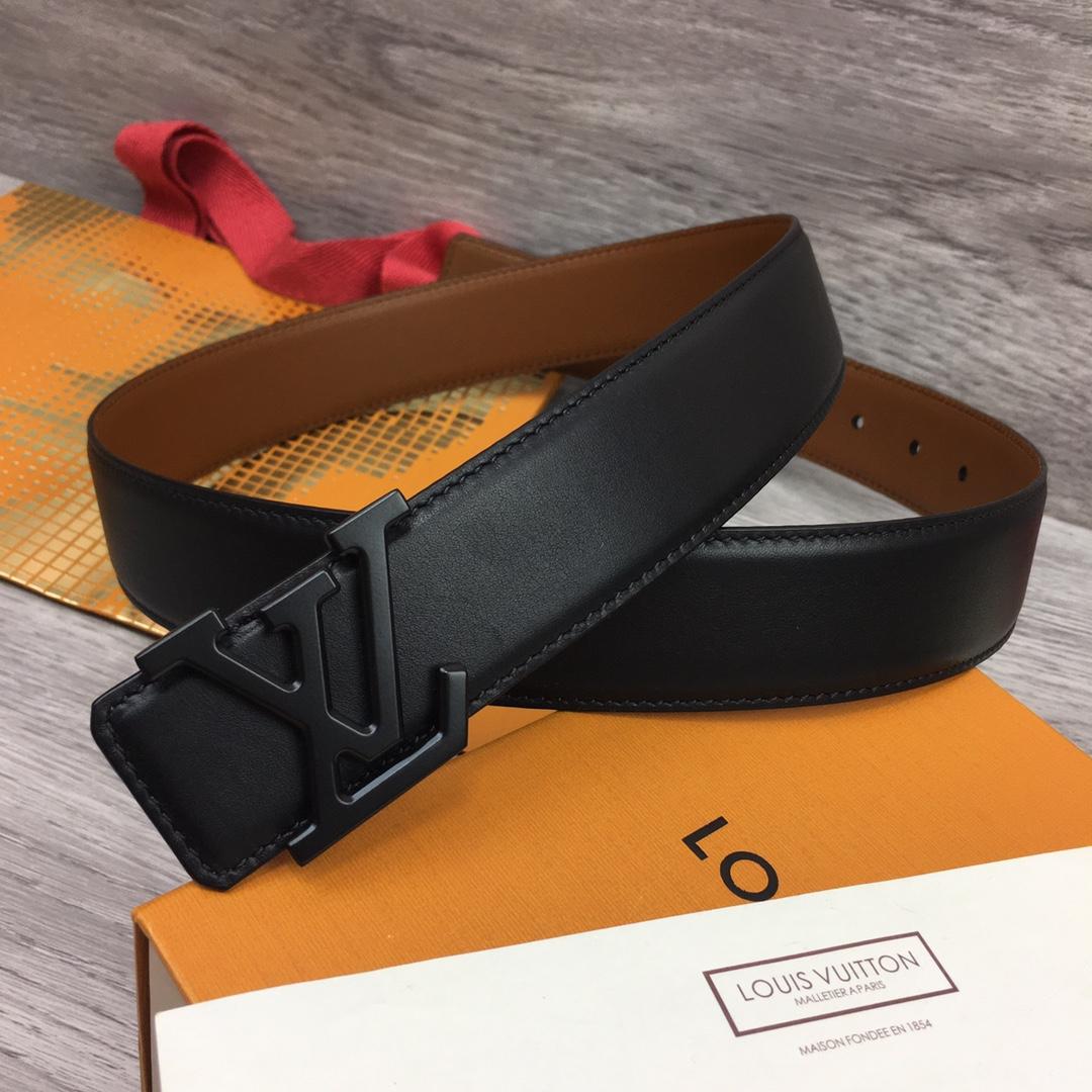 Louis Vuitton  LV Mirror 35MM Reversible Belt - DopestKickz