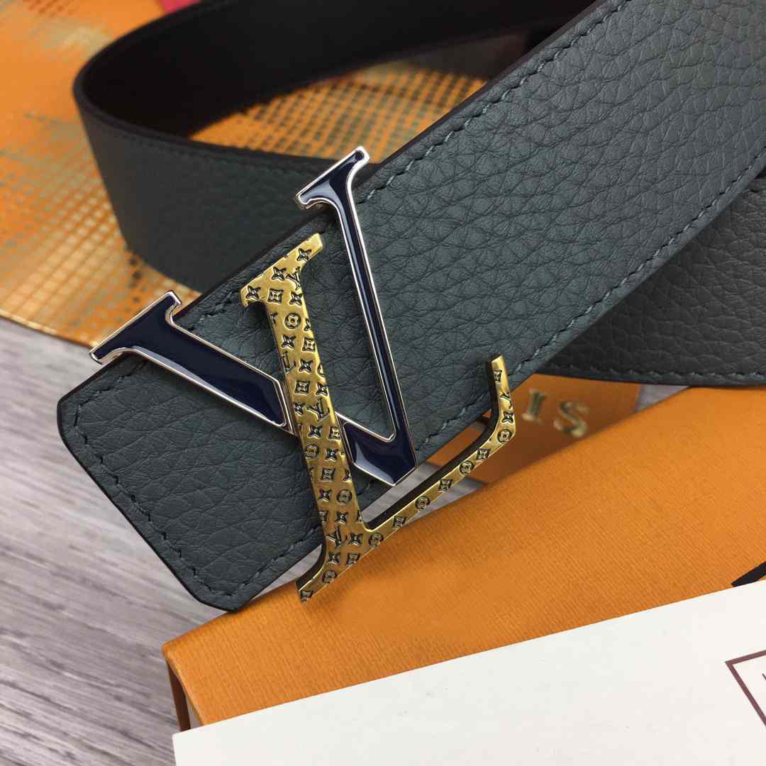 Louis Vuitton 40MM Reversible Belt - DopestKickz