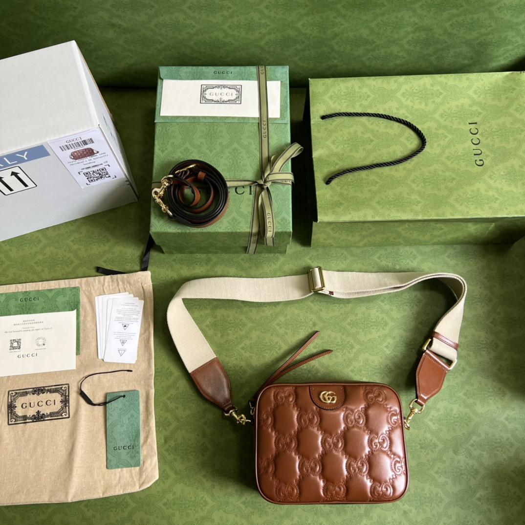 Gucci GG Matelassé Leather Shoulder Bag(21.5-17-7.5cm) - DopestKickz