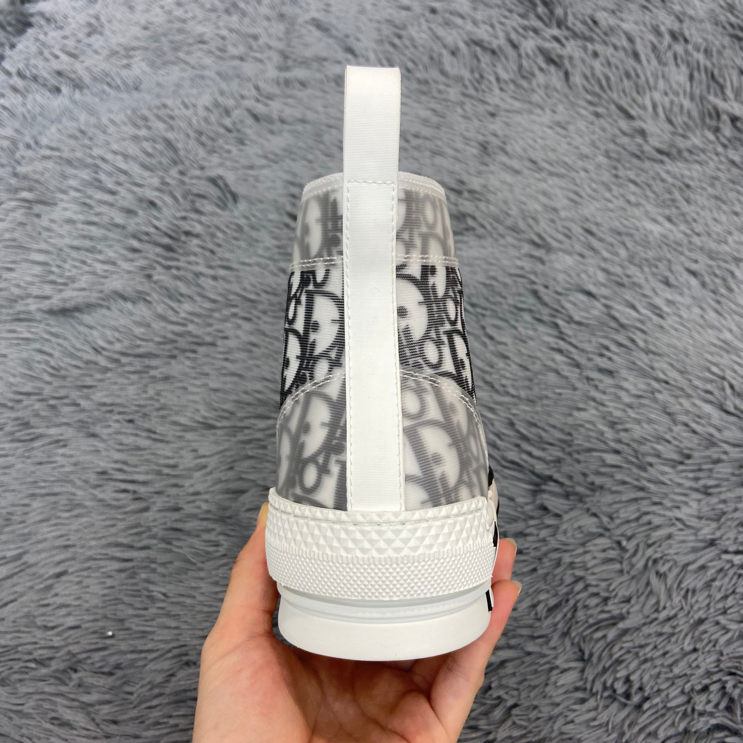 Dior B23 High-Top Sneaker - DopestKickz