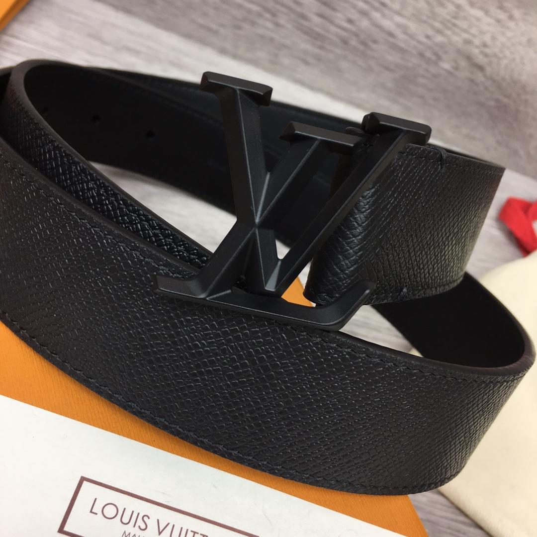 Louis Vuitton 35MM Belt - DopestKickz