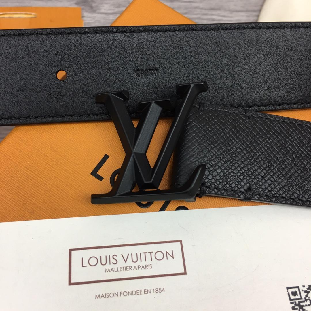 Louis Vuitton 35MM Belt - DopestKickz