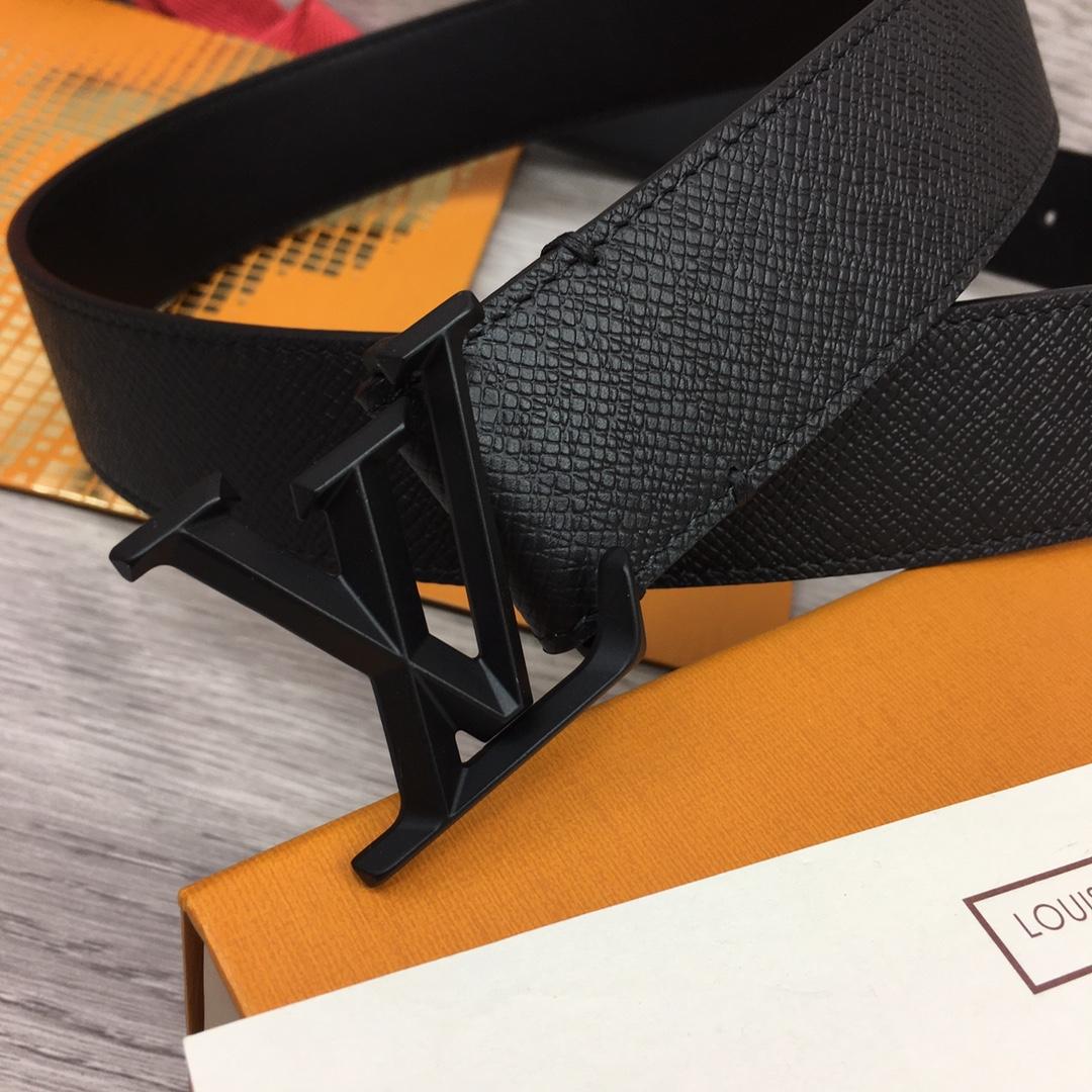 Louis Vuitton 35MM Belt - DopestKickz
