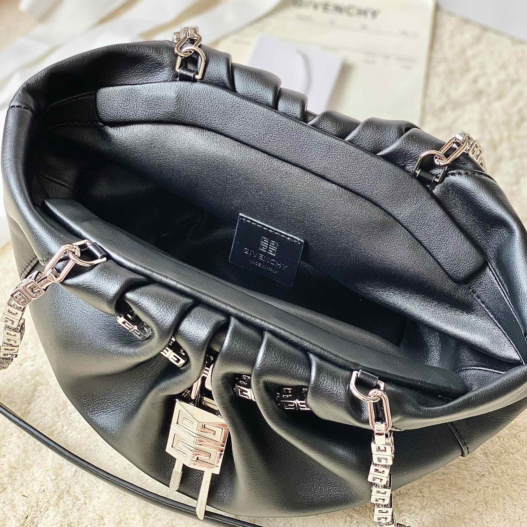 Givenchy Small Kenny Bag In Smooth Leather - Black(32-22-17cm) - DopestKickz