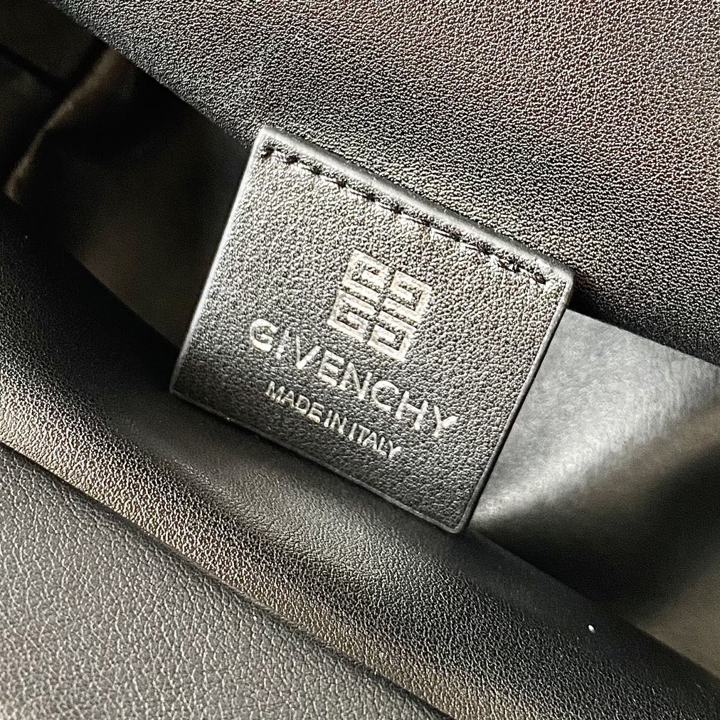 Givenchy Small Kenny Bag In Smooth Leather - Black(32-22-17cm) - DopestKickz