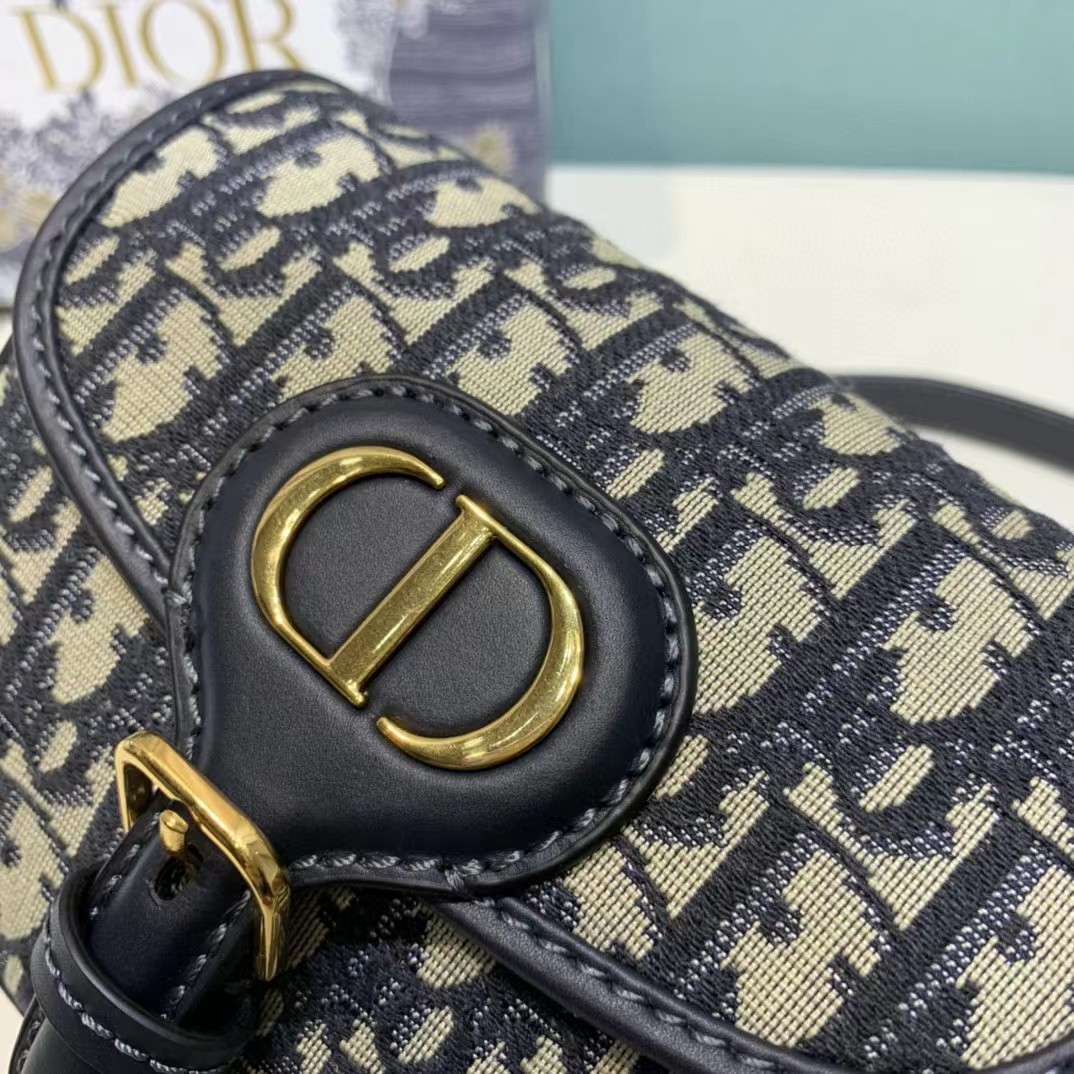 Dior Bobby Mini Bag (18-14-4cm) - DopestKickz