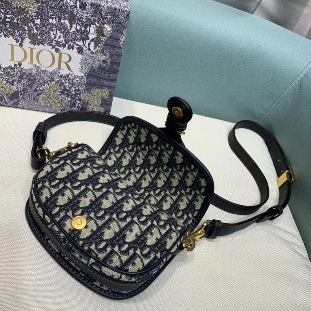 Dior Bobby Mini Bag (18-14-4cm) - DopestKickz