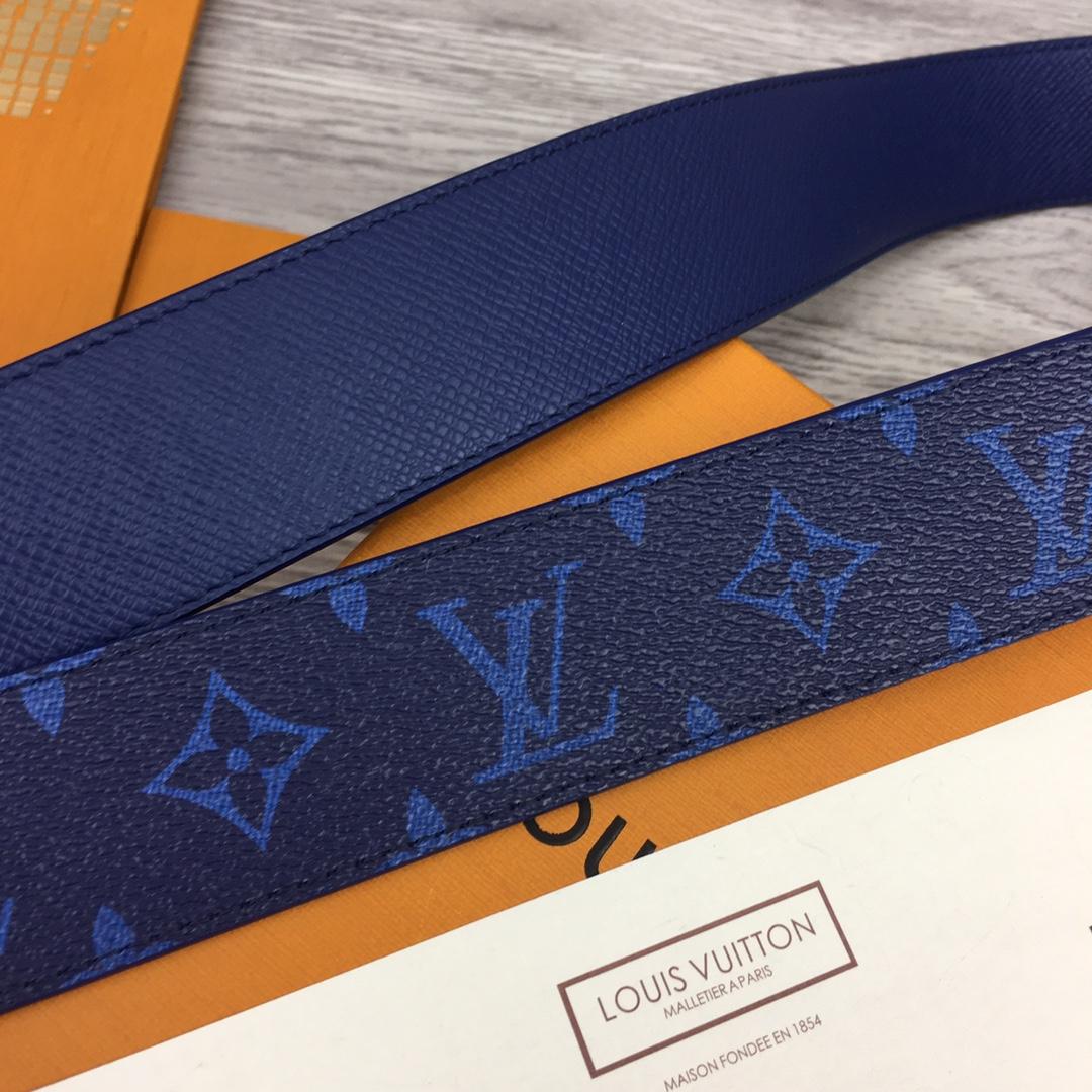Louis Vuitton LV Pyramide 40mm Reversible - DopestKickz