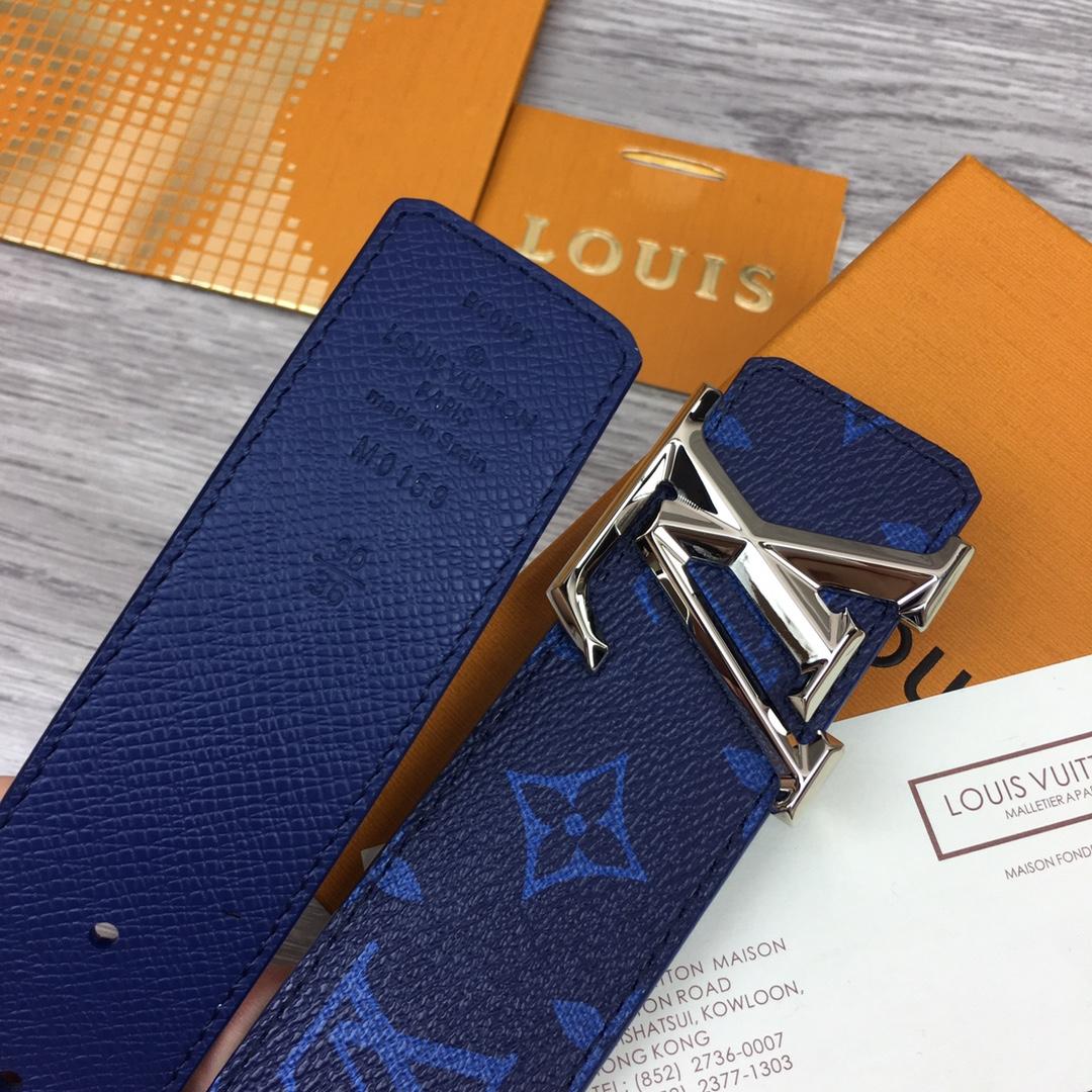 Louis Vuitton LV Pyramide 40mm Reversible - DopestKickz