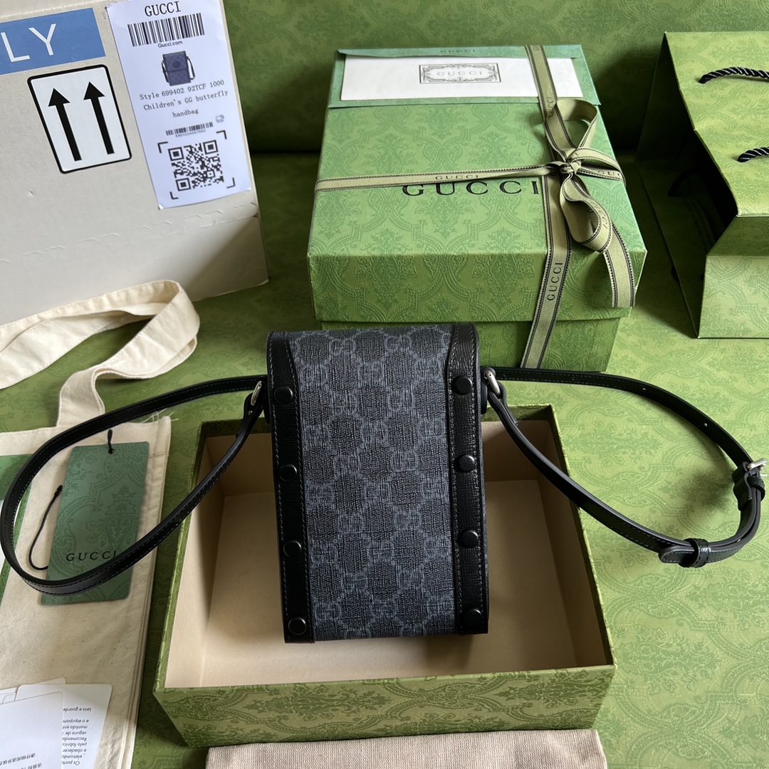 Gucci Black Mini GG Supreme Pouch(11.5-17-4cm) - DopestKickz