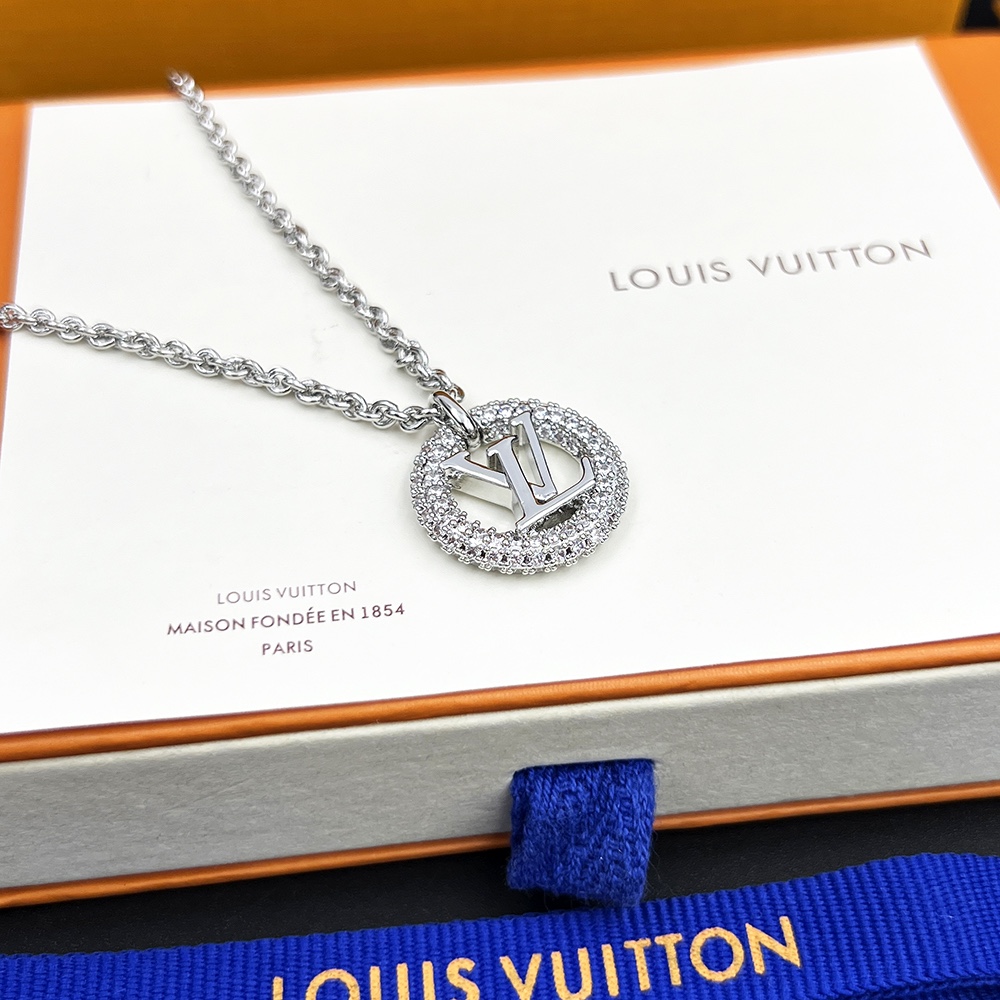 Louis Vuitton Louise By Night Necklace     M00759 - DopestKickz