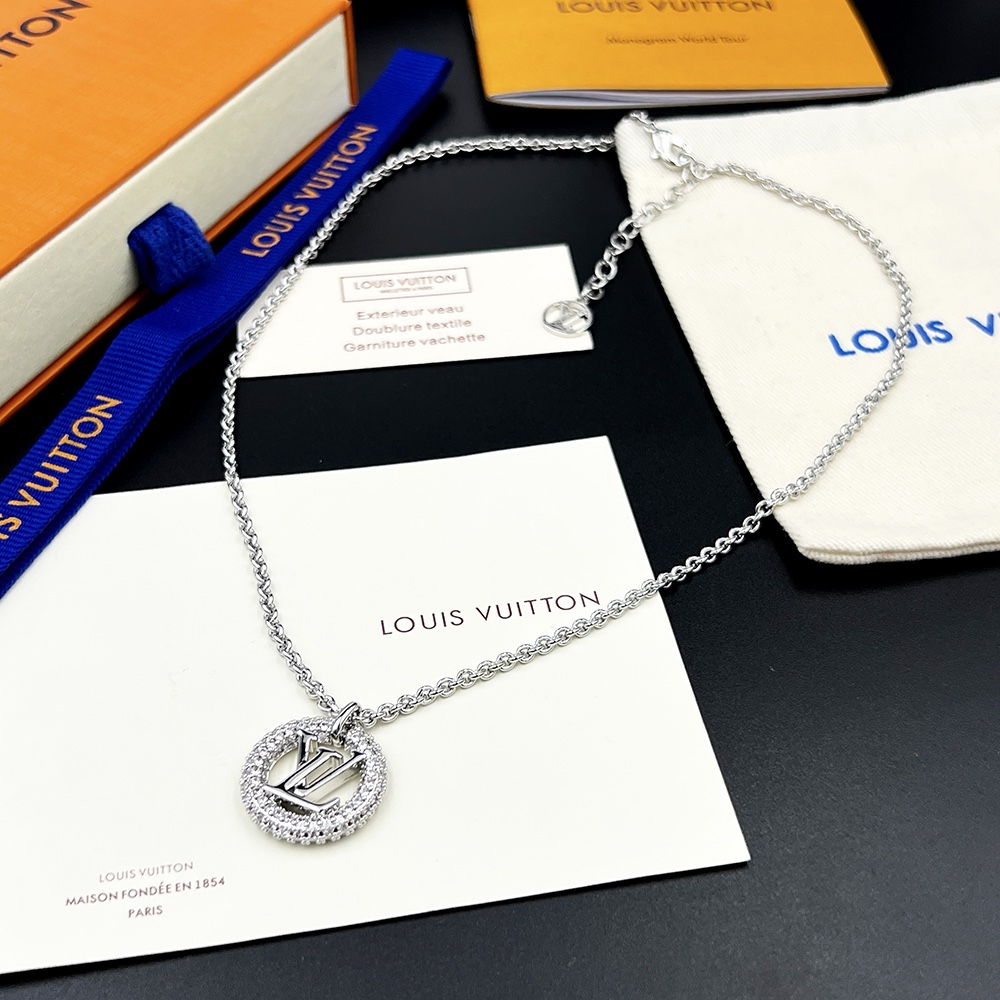 Louis Vuitton Louise By Night Necklace     M00759 - DopestKickz