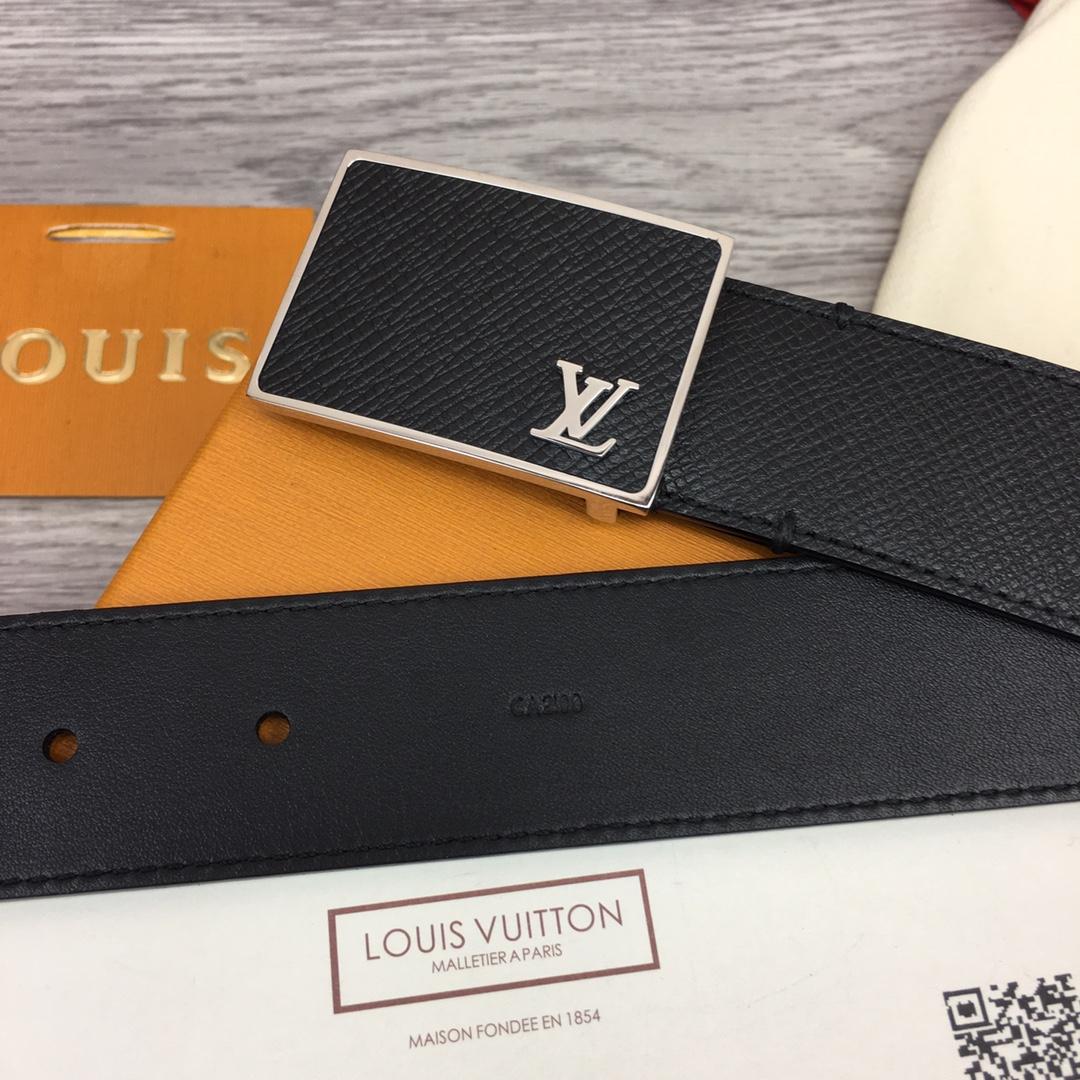 Louis Vuitton 35MM Belt - DopestKickz