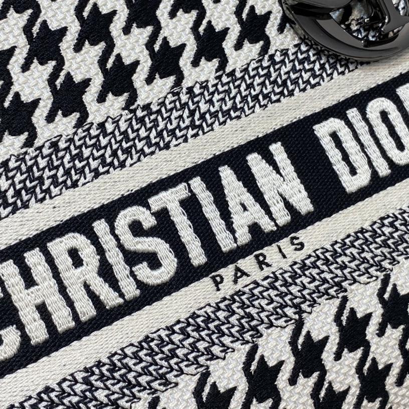 Dior Medium Lady D-Lite Bag   24cm - DopestKickz