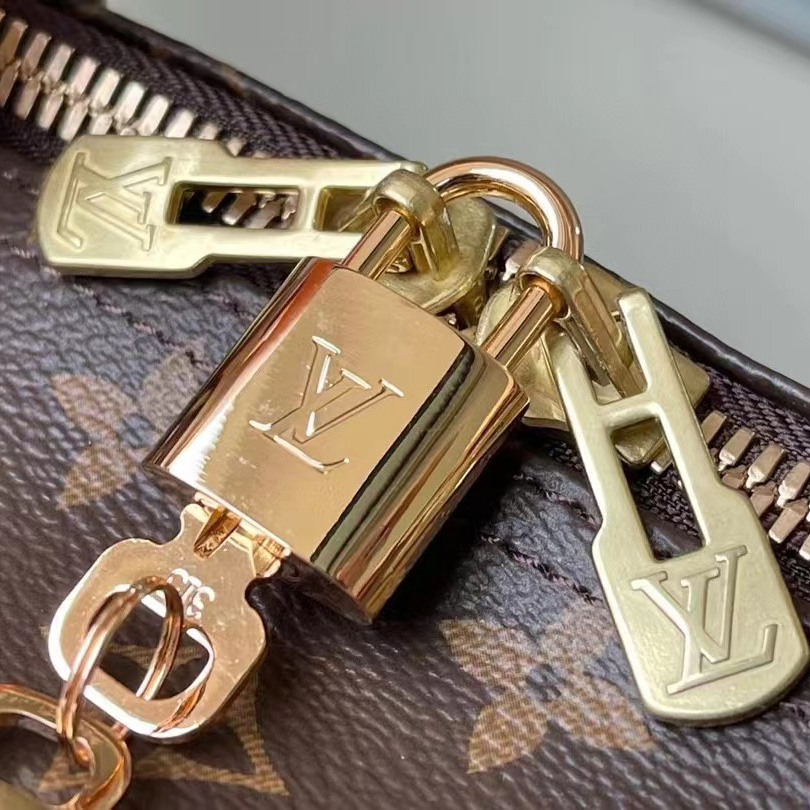 Louis Vuitton Keepall Bandoulière 50 (50-29-23)   M41416 - DopestKickz