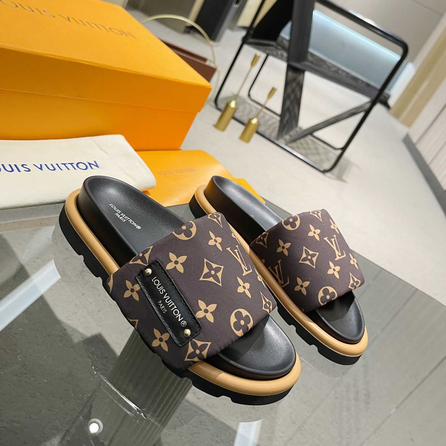 Louis Vuitton Pool Pillow Flat Comfort Mule    1AAEBX - DopestKickz