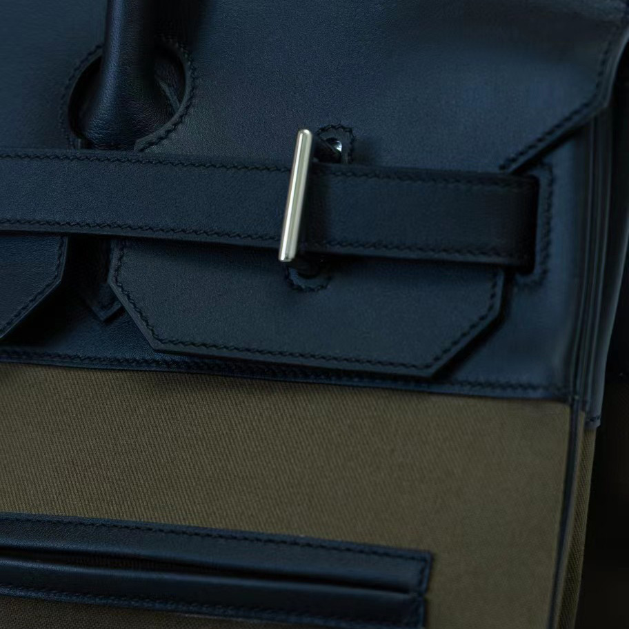 Hermes Haut à courroies Handbag （40-39-23CM） - DopestKickz