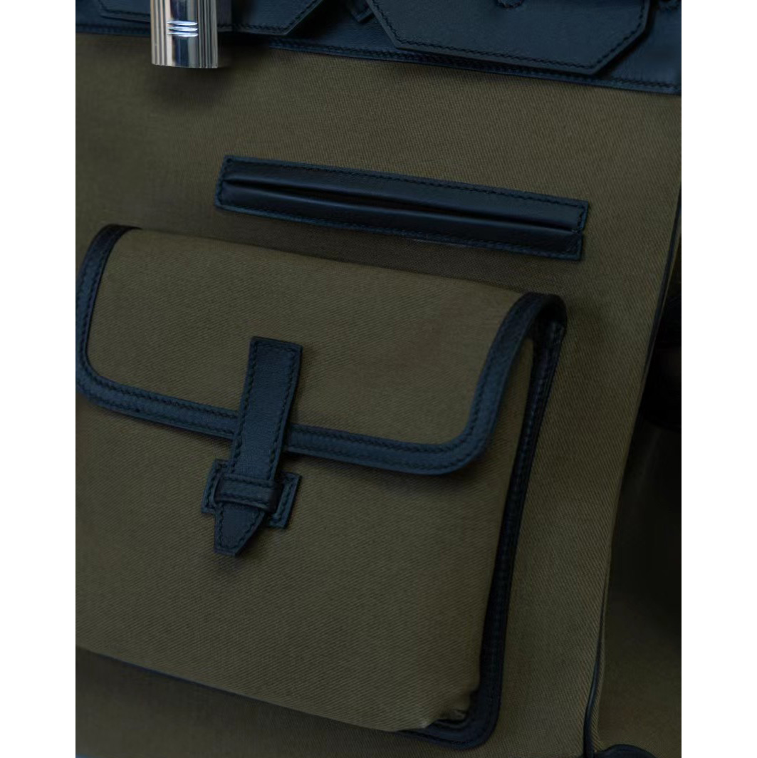 Hermes Haut à courroies Handbag （40-39-23CM） - DopestKickz