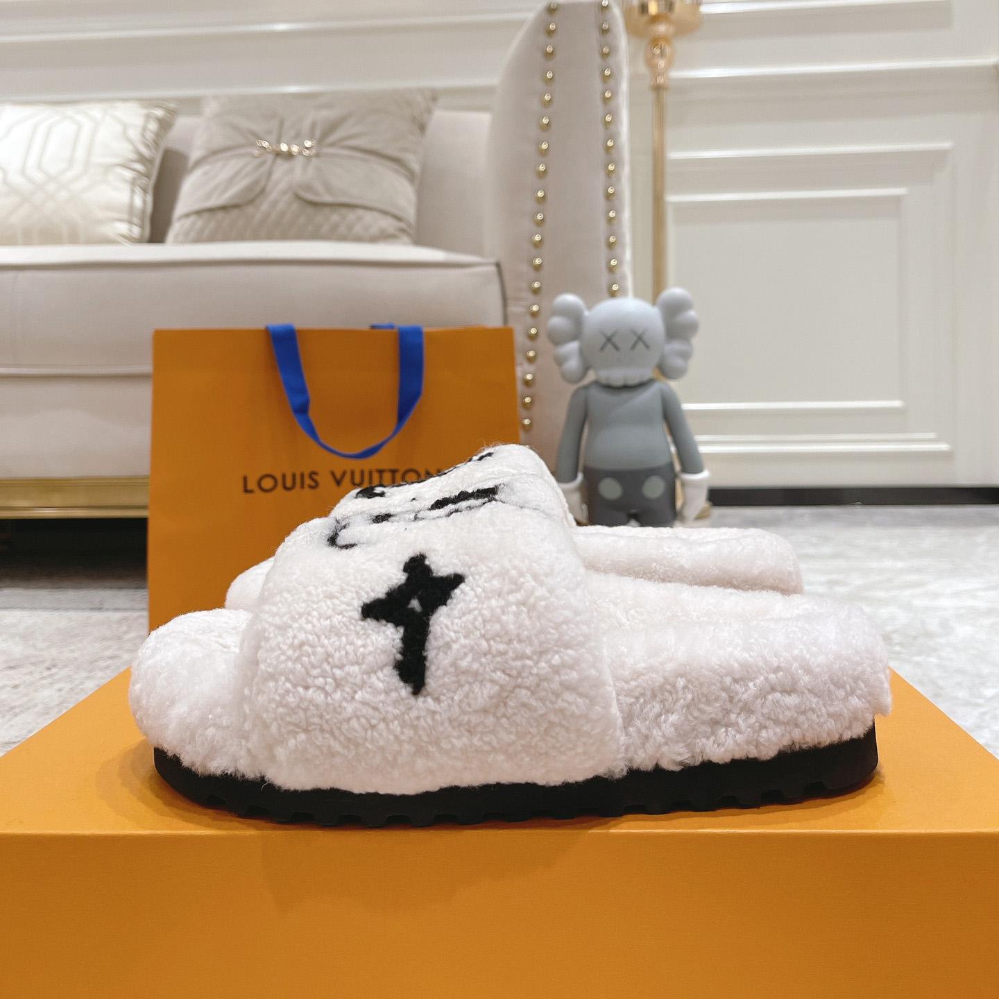 Louis Vuitton Paseo Flat Comfort Mule    - DopestKickz