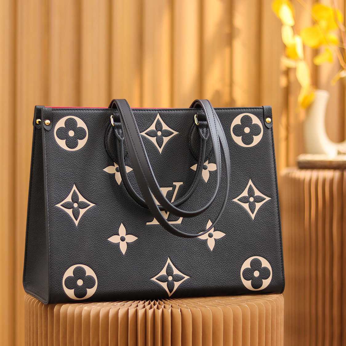 Louis Vuitton OnTheGo MM Tote Bag(35-27-14cm)   M45495 - DopestKickz