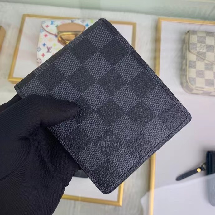 Louis Vuitton Multiple Wallet(11.5-9-1.5CM)     N62663 - DopestKickz