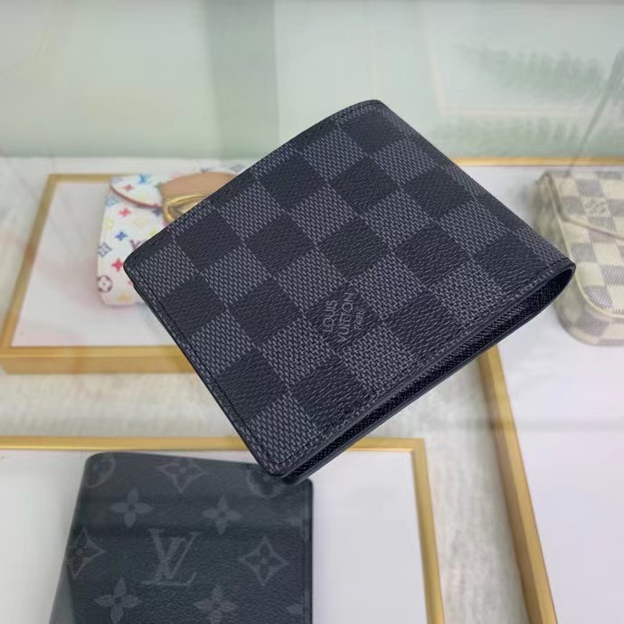 Louis Vuitton Multiple Wallet(11.5-9-1.5CM)     N62663 - DopestKickz