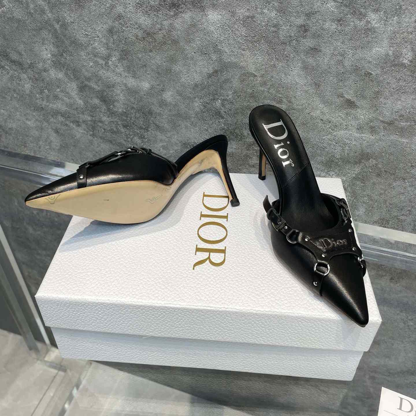 Dior Black Leather Pump - DopestKickz