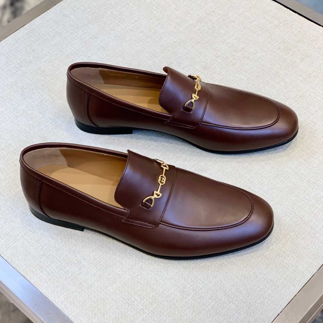 Gucci Men's Loafer With Horsebit - DopestKickz