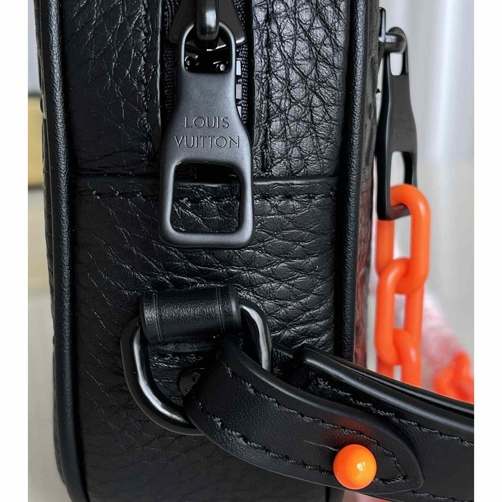 Louis Vuitton LV Virgil Abhol Handbag (23-11.5-4cm)   M53550 - DopestKickz