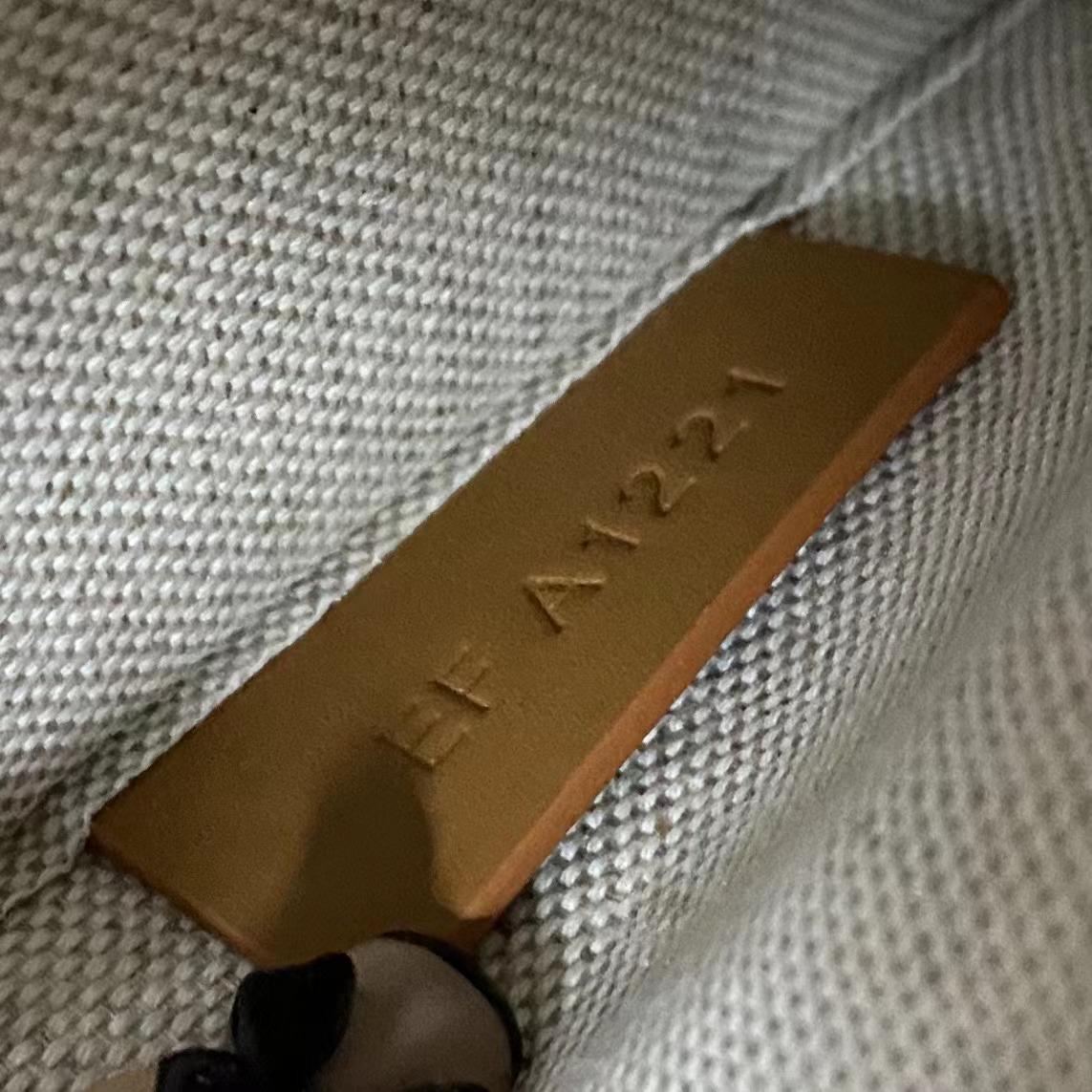 Givenchy Medium G Tote Shopping Bag In 4G Embroidered Raffia(37-28-11 cm) - DopestKickz