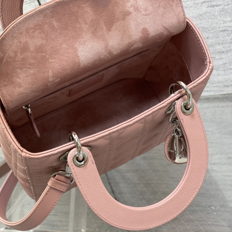 Dior medium Lady Dior Bag   24cm - DopestKickz