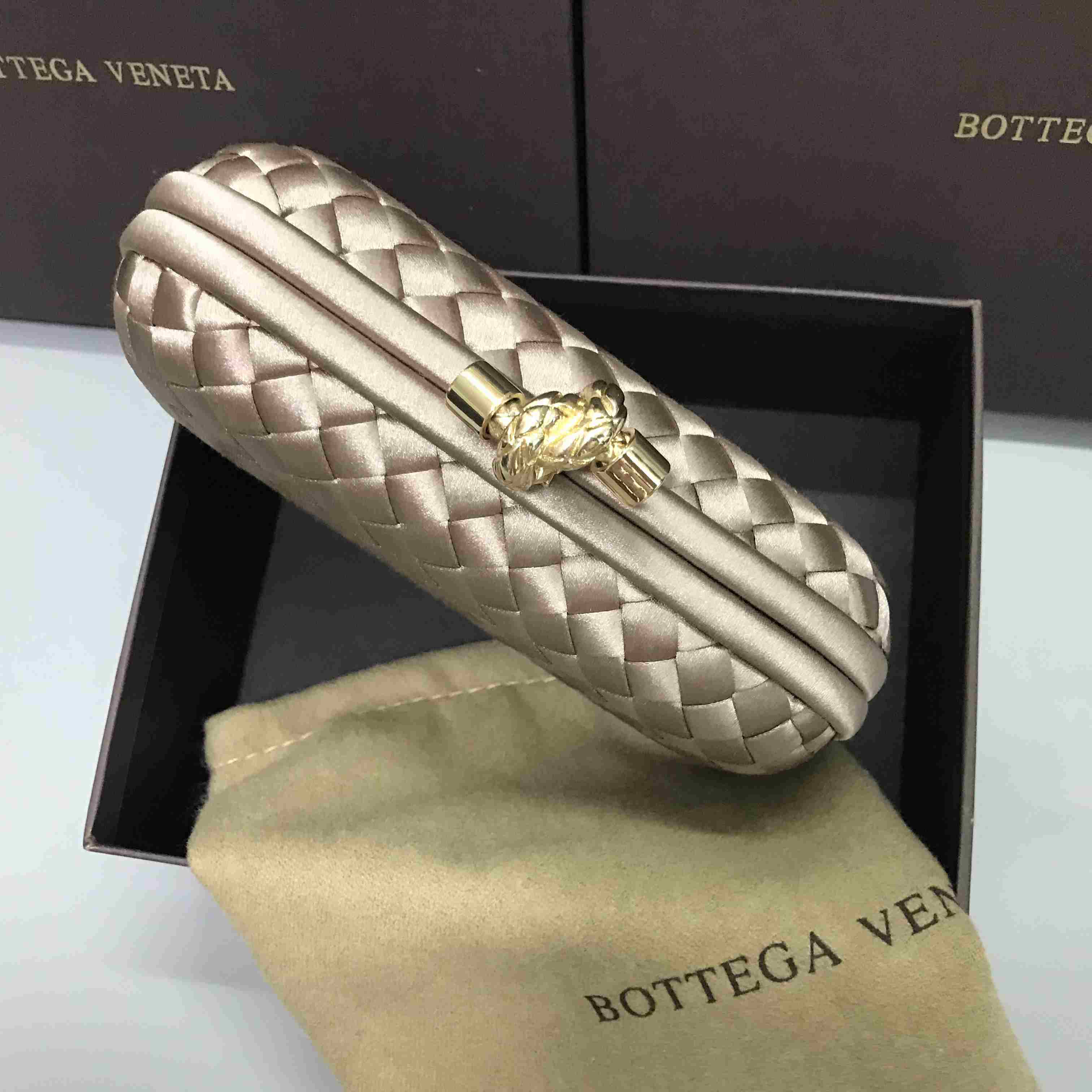Bottega Veneta Pochette Knot Silk Clutch Bag(16.5-10-5cm)   B7750 - DopestKickz