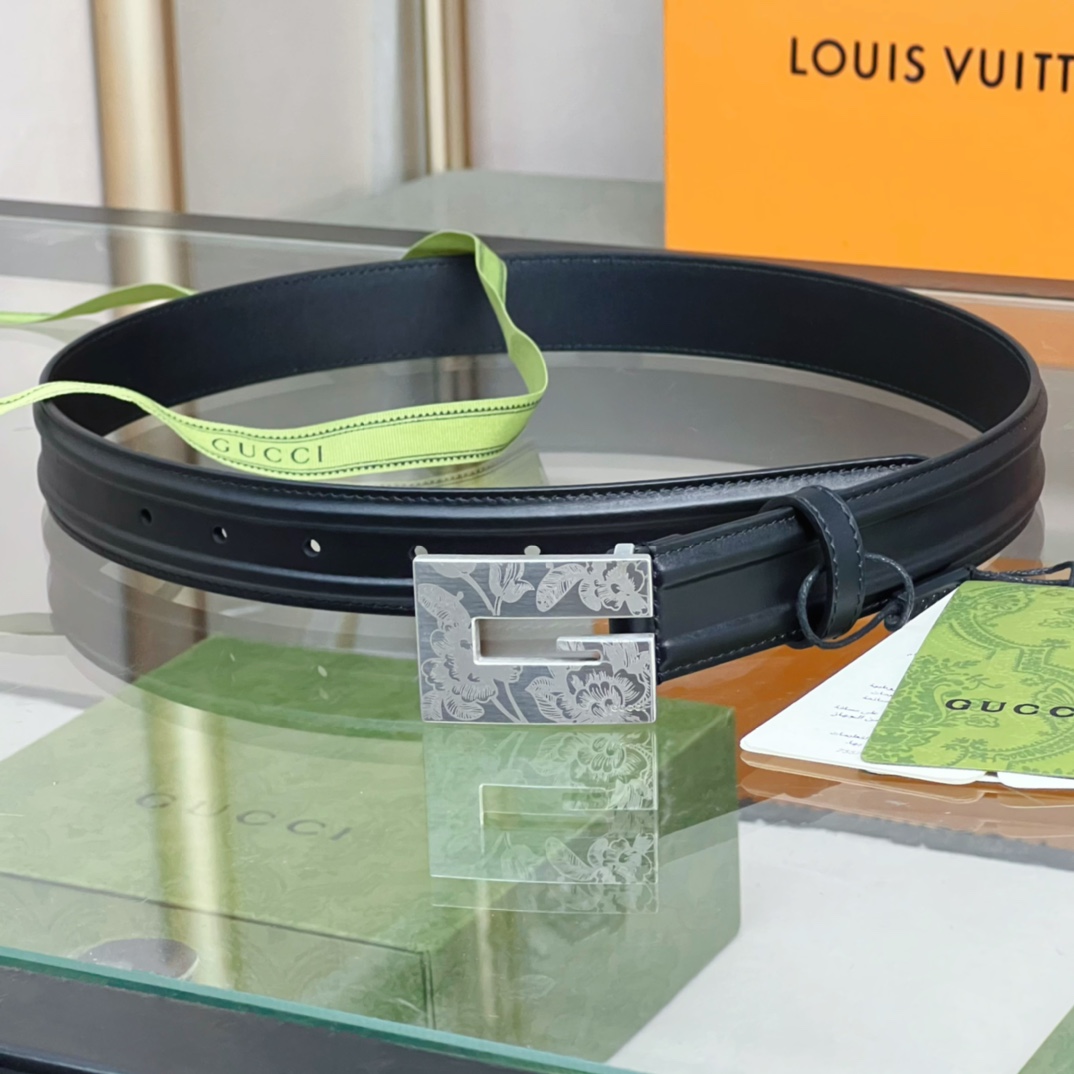 Gucci Thin Belt With Engraved Square G Buckle - DopestKickz