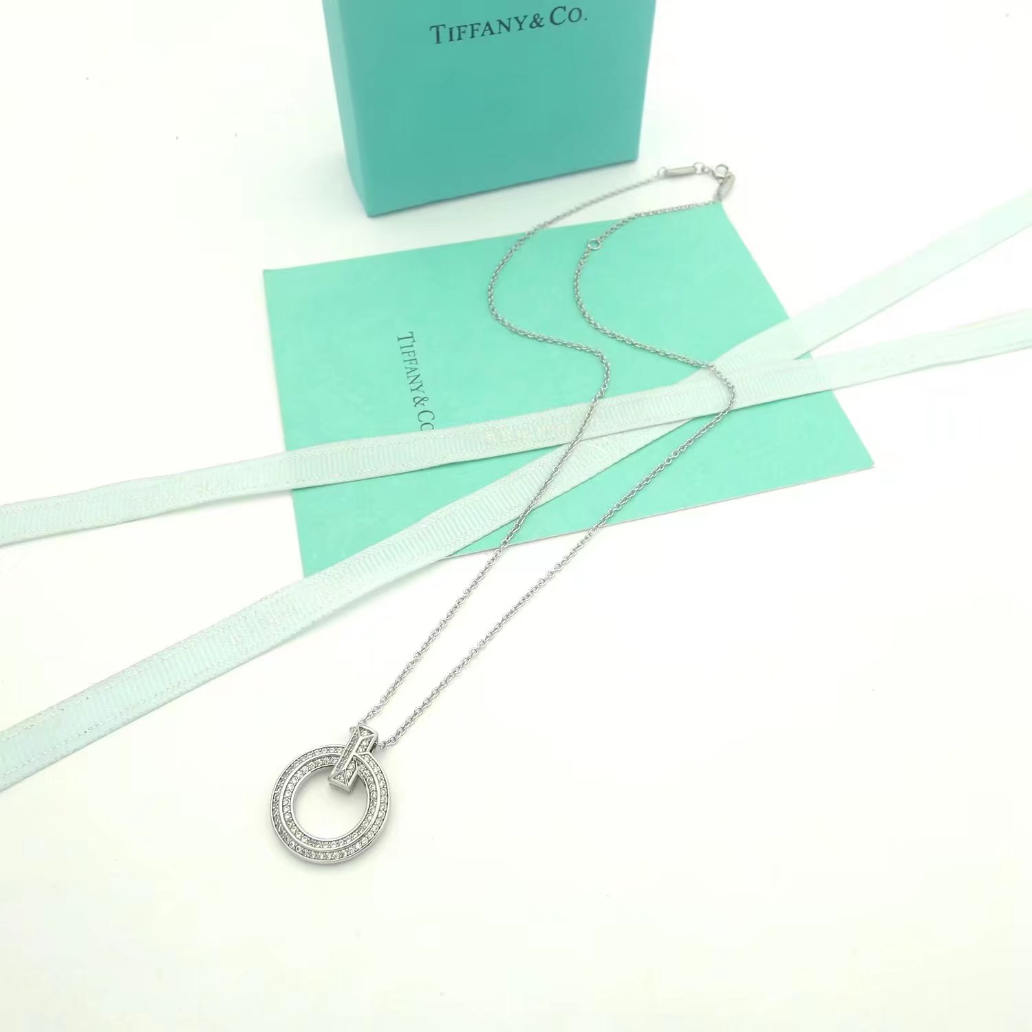Tiffany&CO T1 Circle Pendant - DopestKickz