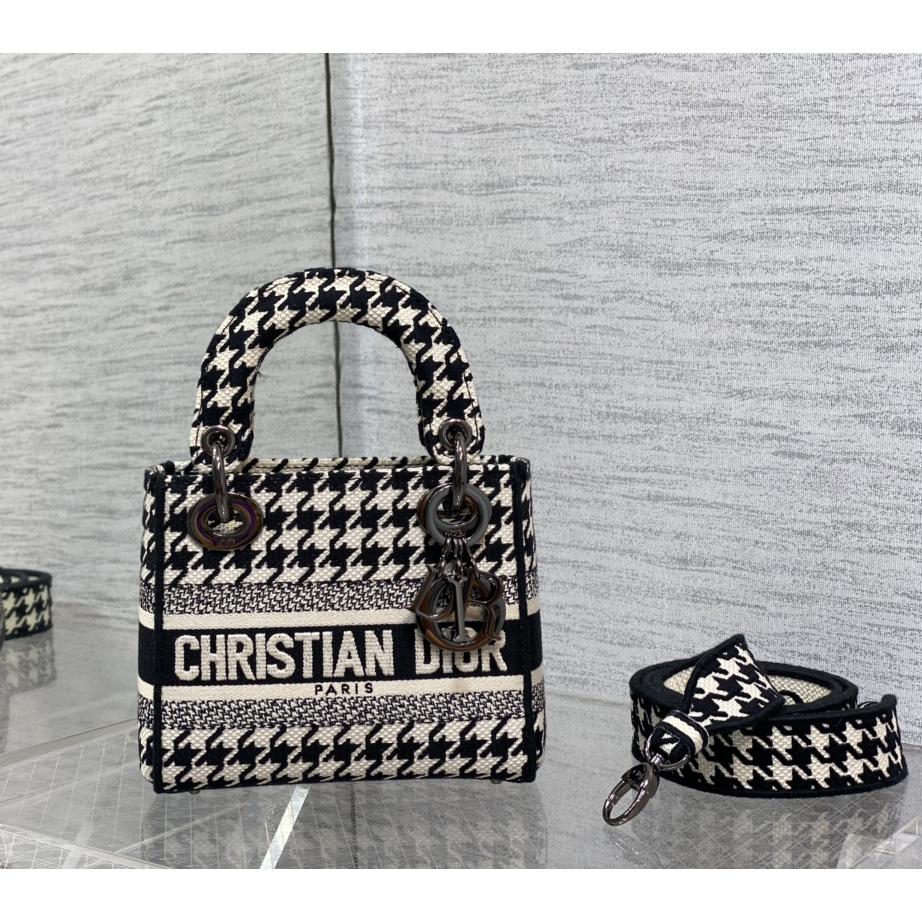 Dior Mini Lady D-Lite Bag   17cm - DopestKickz