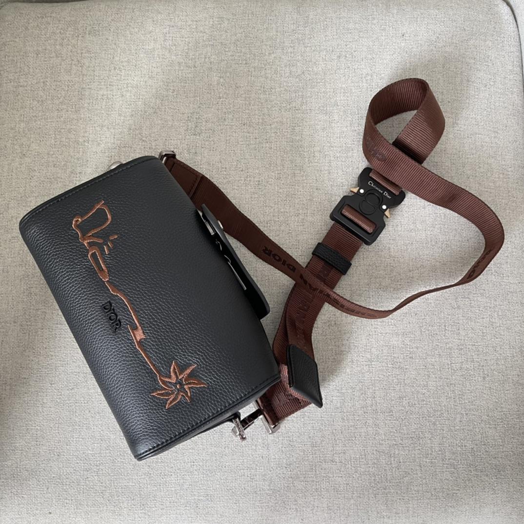 Dior Lingot 22 Cactus Jack Dior Bag(22-12.5-10.5cm) - DopestKickz