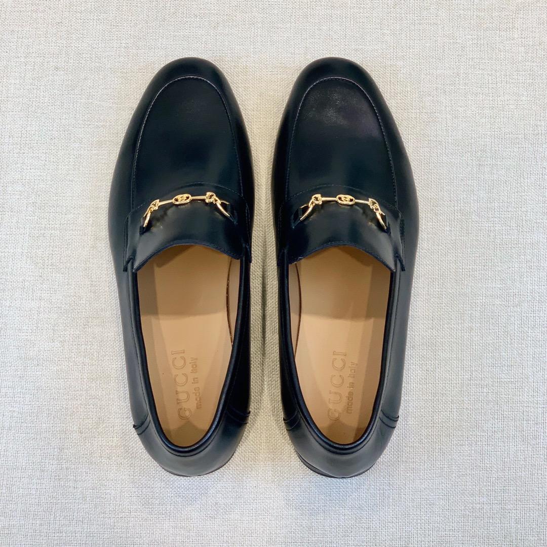 Gucci Men's Loafer With Horsebit - DopestKickz