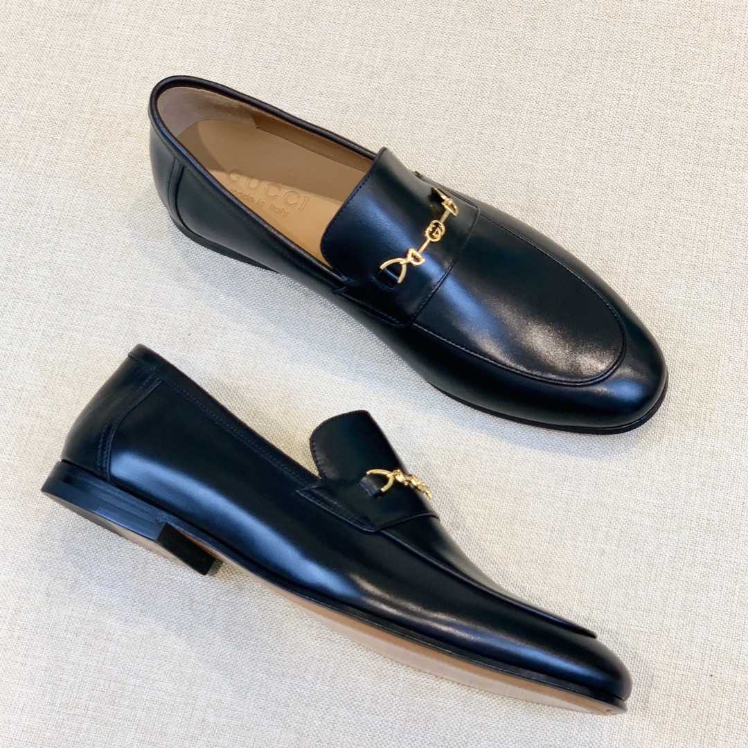 Gucci Men's Loafer With Horsebit - DopestKickz