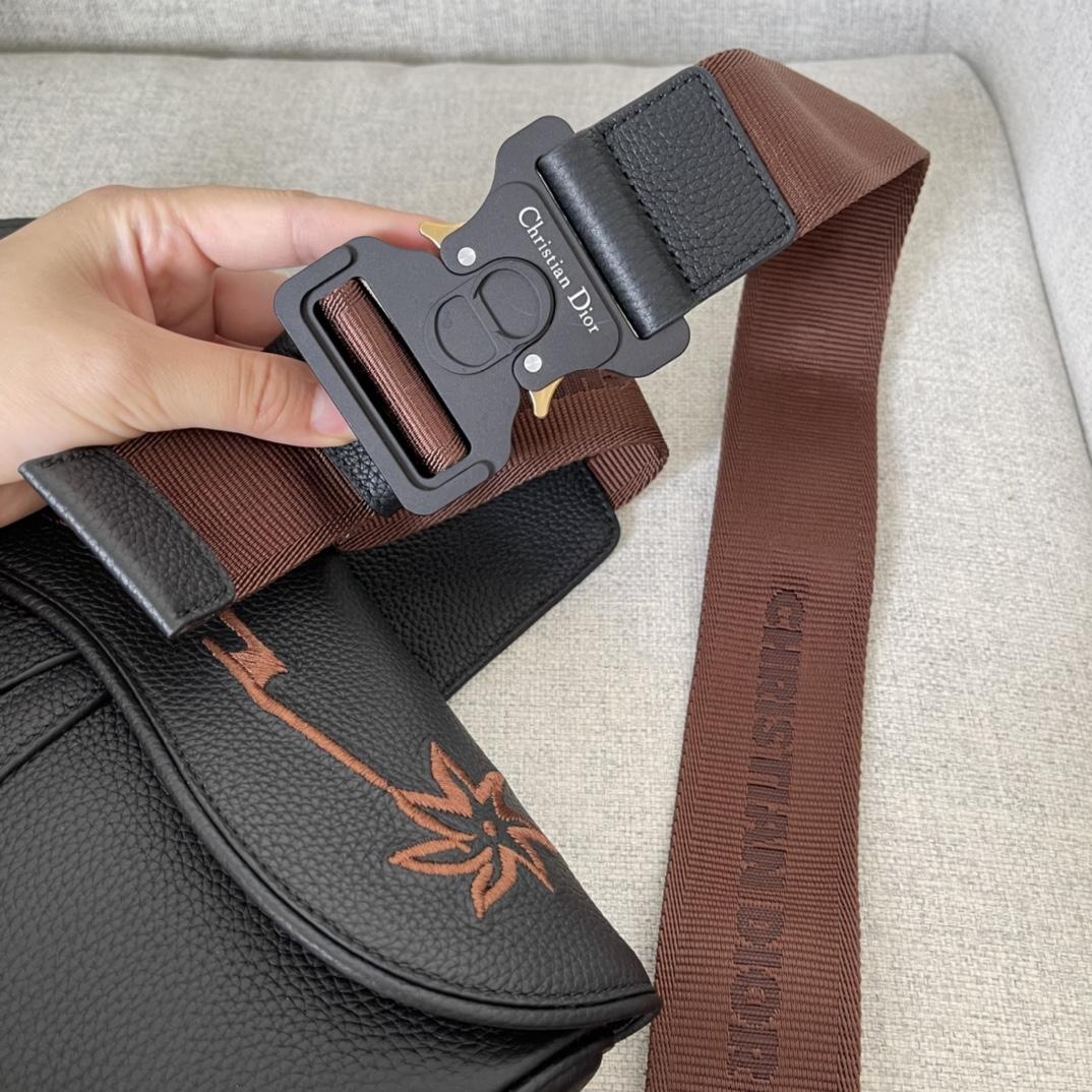 Dior Cactus Jack Dior Saddle Bag(26-19-4.5cm) - DopestKickz