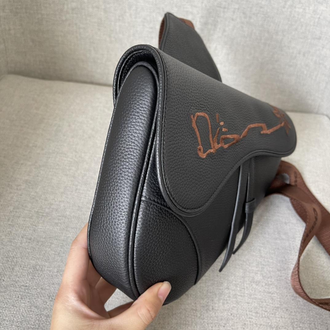 Dior Cactus Jack Dior Saddle Bag(26-19-4.5cm) - DopestKickz