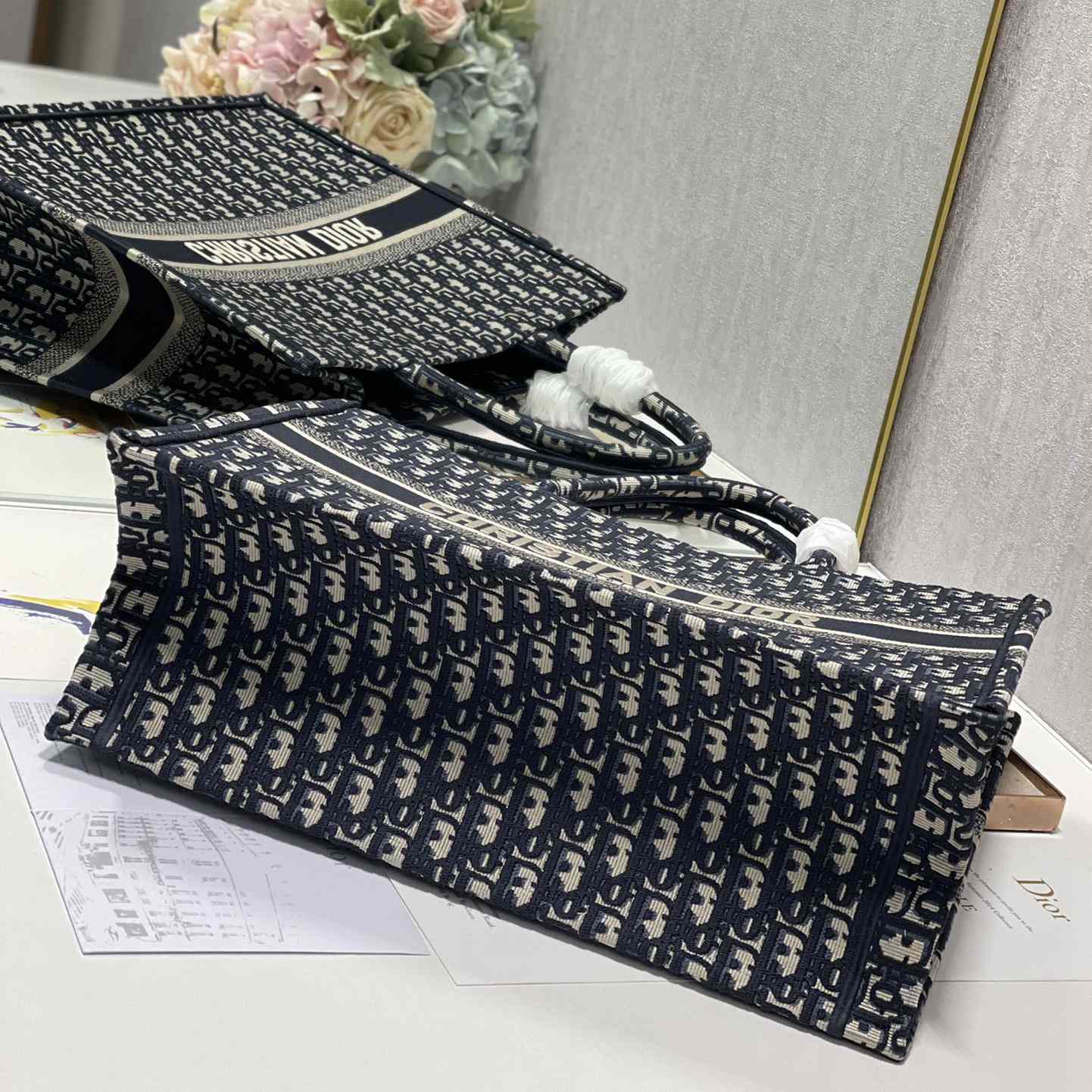 Dior Large Dior Book Tote(41-32cm) - DopestKickz