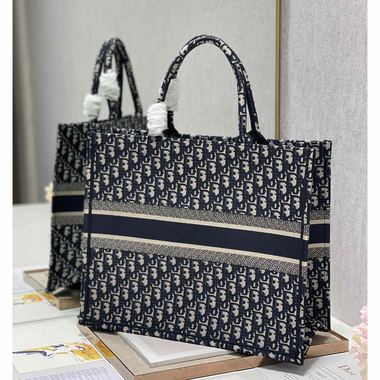 Dior Large Dior Book Tote(41-32cm) - DopestKickz