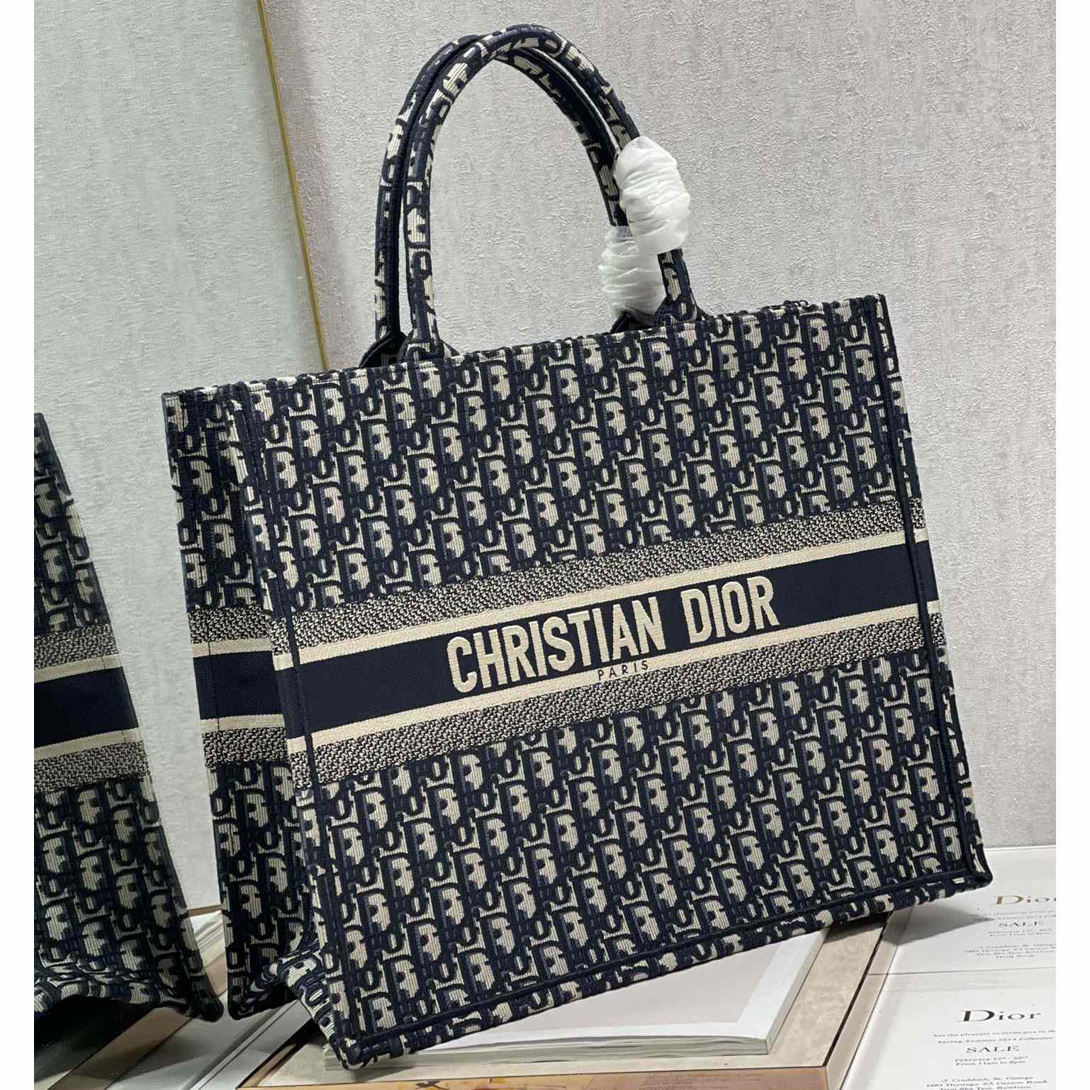 Dior Large Dior Book Tote(41-32cm) - DopestKickz