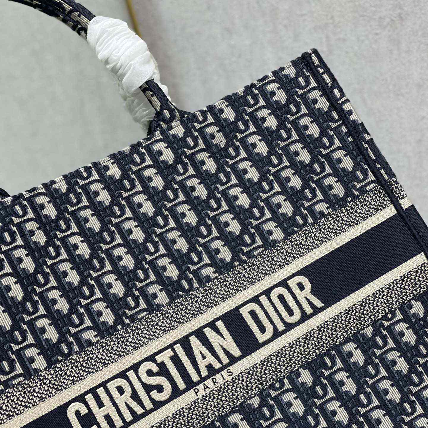 Dior Large Dior Book Tote(41-32cm) - DopestKickz