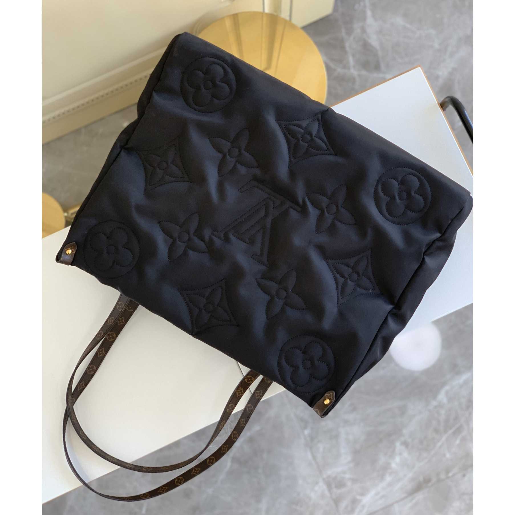 Louis Vuitton OnTheGo Tote Bag(41-34-19cm)   m59005 - DopestKickz